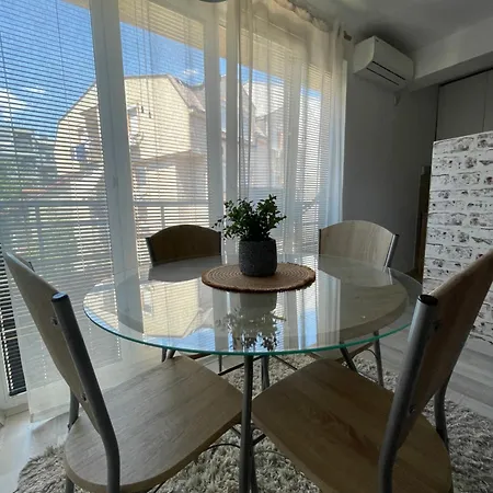 Luxury 2 Skopje